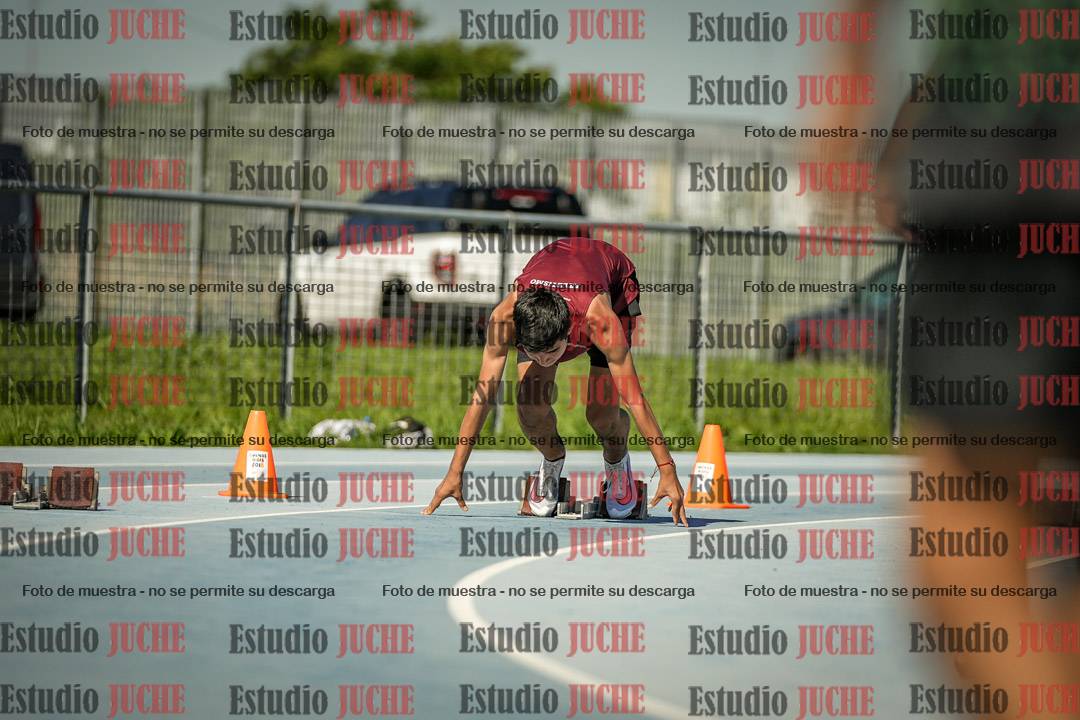 Fotos de los 150 m llanos de varones