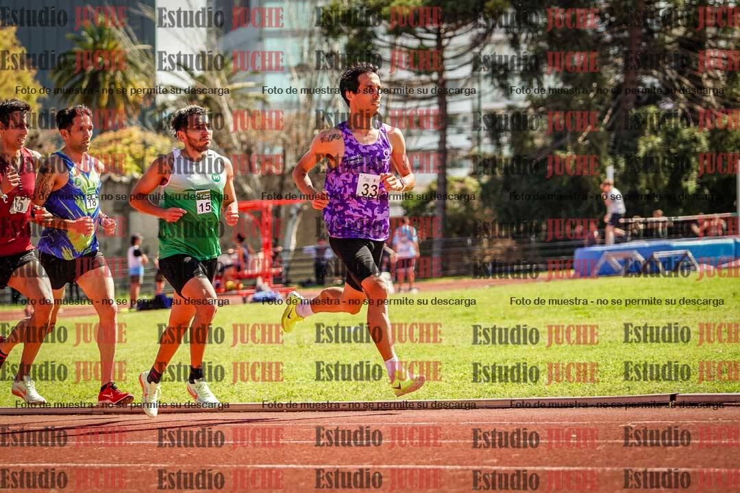 Fotos de los 5000 m llanos de mujeres y varones