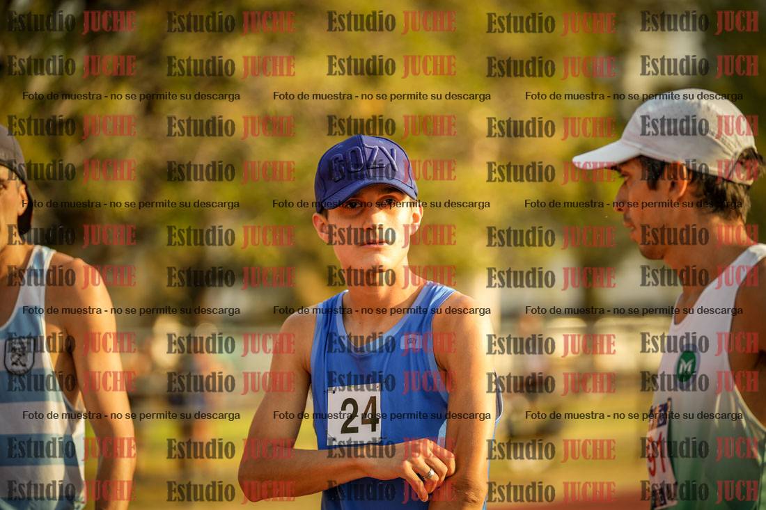 Fotos de los 5000 m llanos de mujeres y varones
