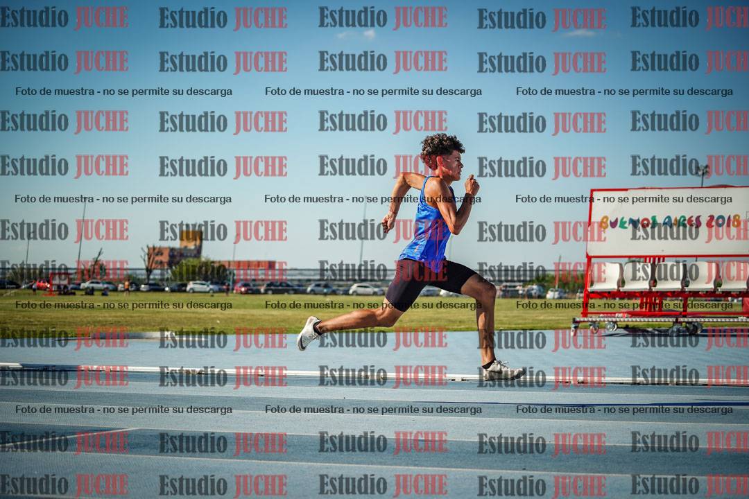 Fotos de los 400 m llanos de varones