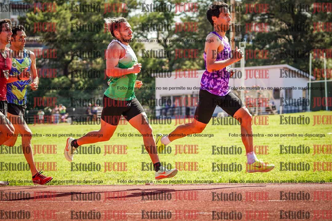Fotos de los 5000 m llanos de mujeres y varones