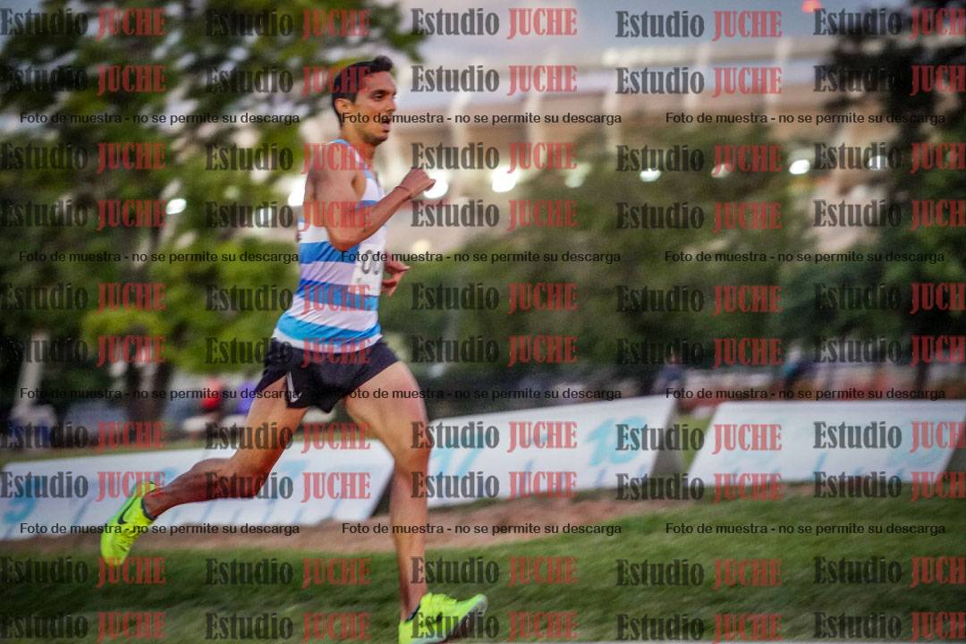 Fotos de los 1500 m llanos de varones