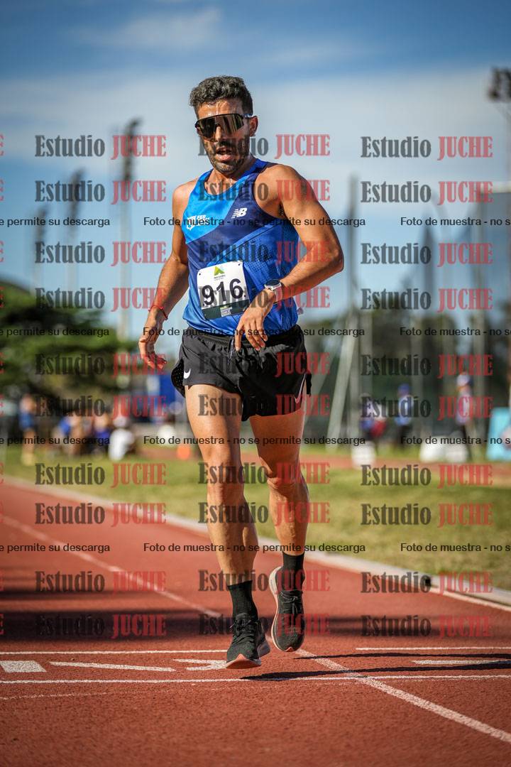 Fotos de los 5000 m llanos de varones