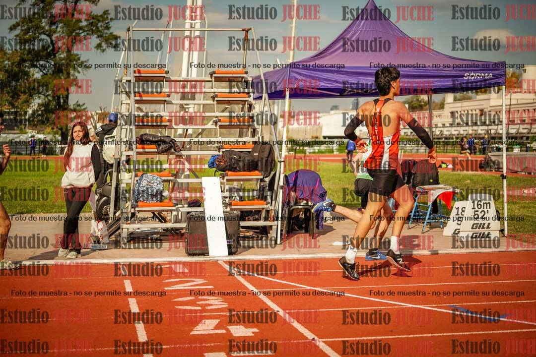 Fotos de las postas 4x400 m llanos de varones