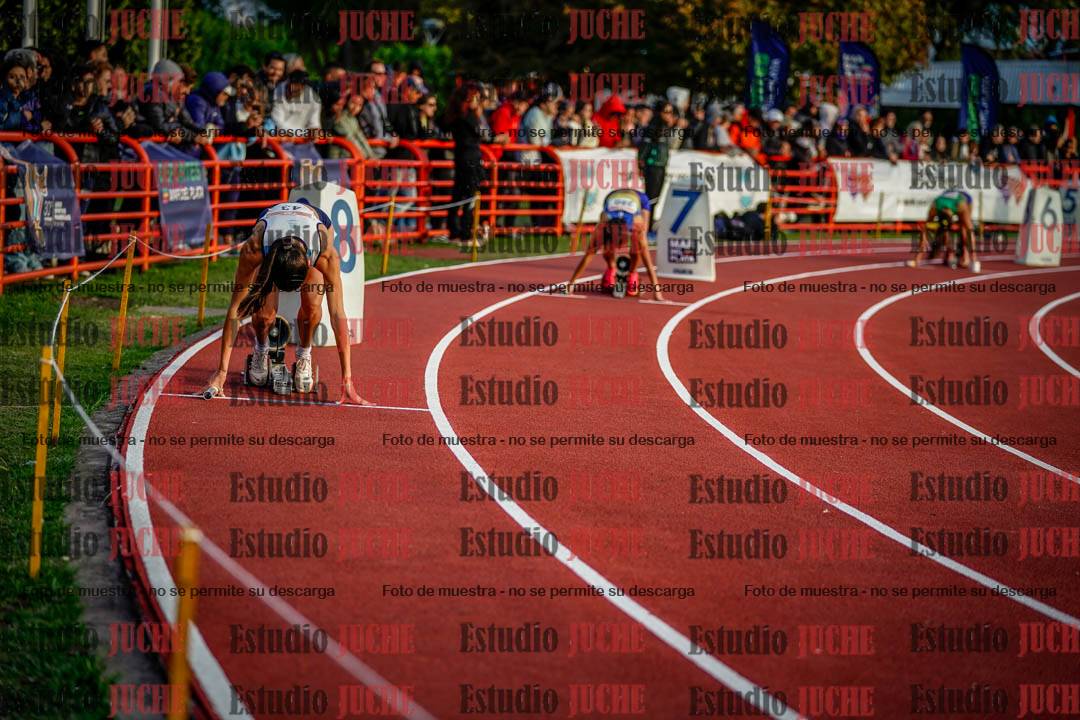 Fotos de los relevos 4x400 m de mujeres