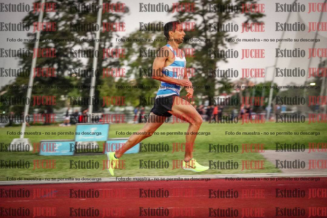Fotos de los 1500 m llanos de varones