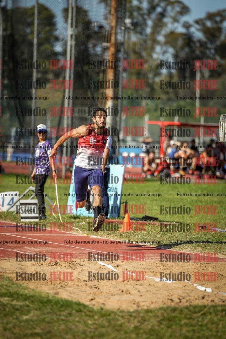 Fotos del salto triple de varones
