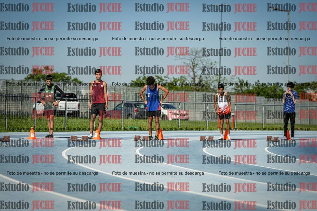 Fotos de los 150 m llanos de varones