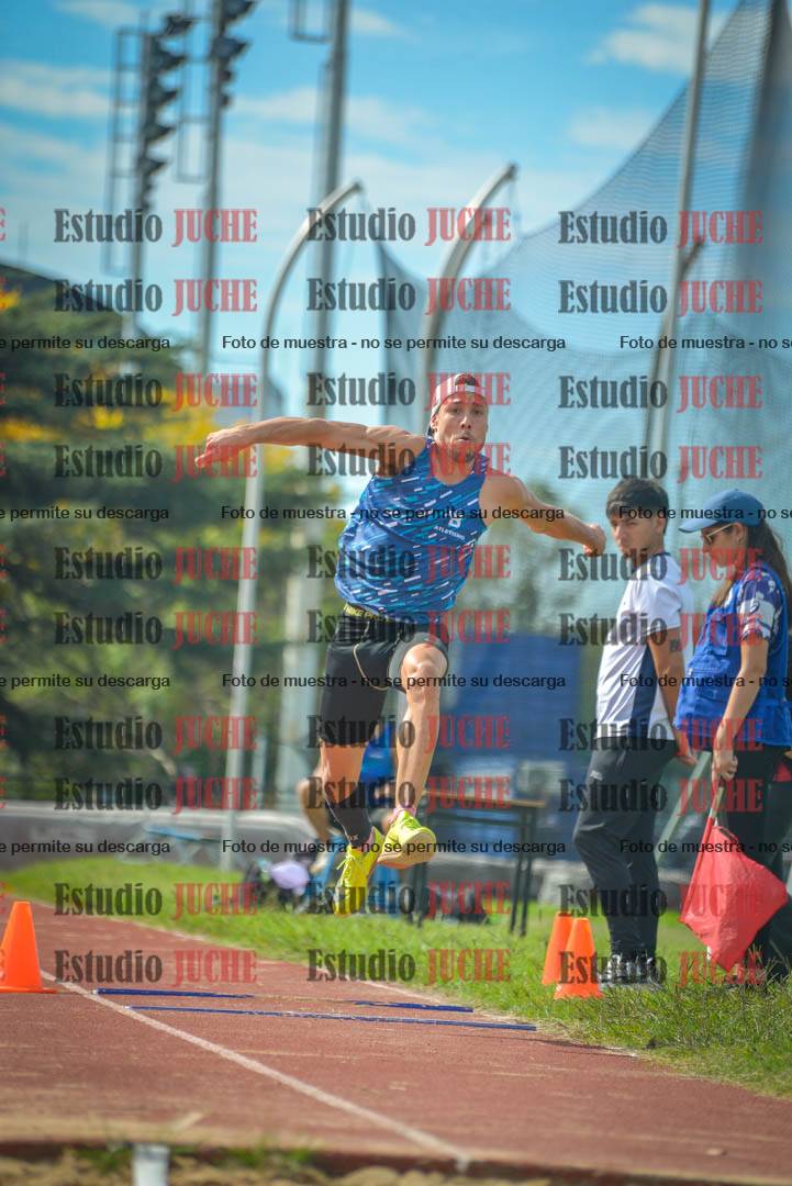 Fotos del salto triple - tabla 7 y 9