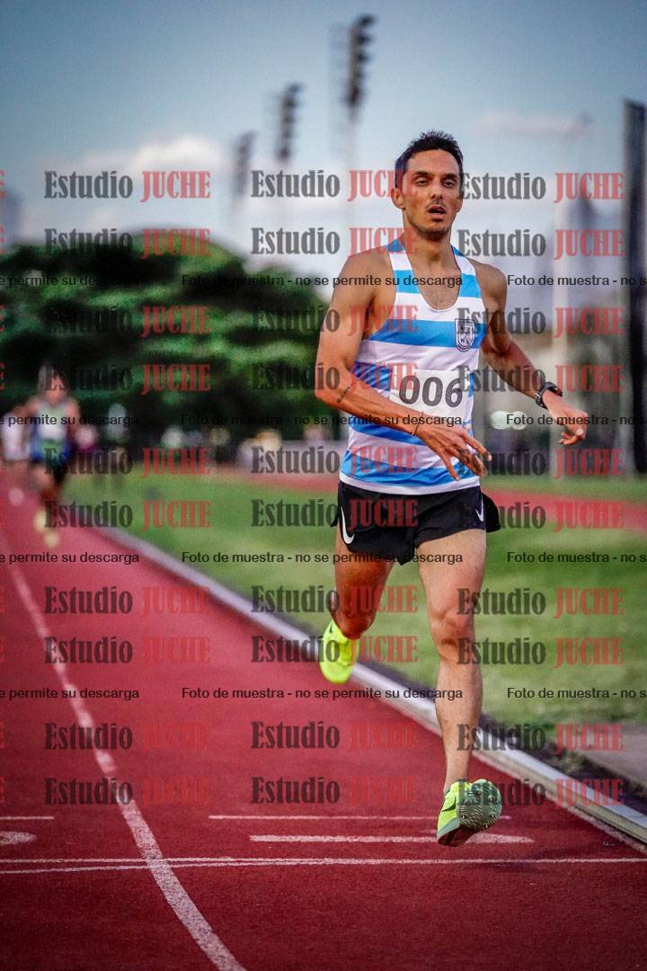 Fotos de los 1500 m llanos de varones