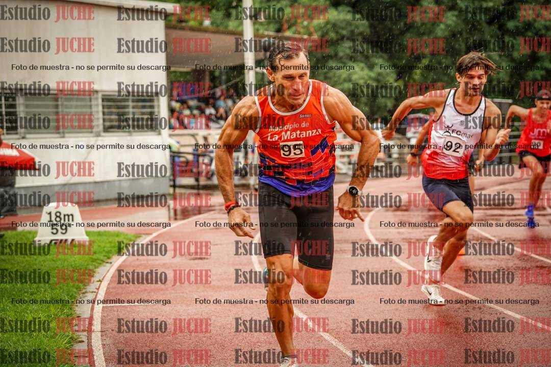Fotos de los 800 m de varones
