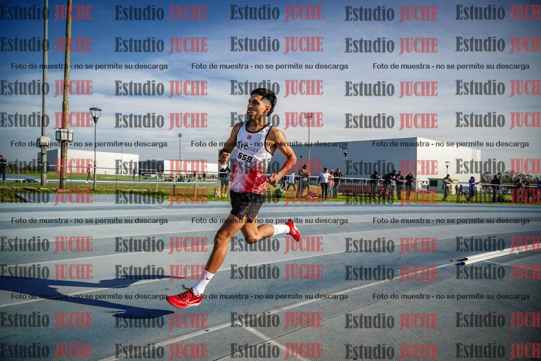 Fotos de los 1500 m llanos de varones