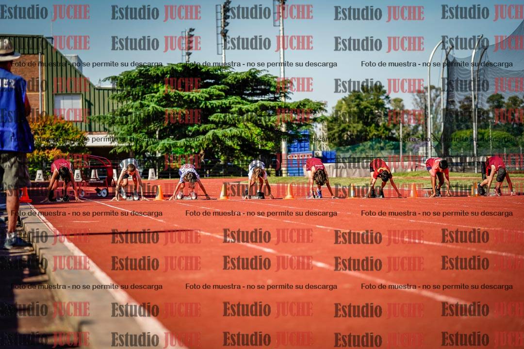 Fotos de los 50 m llanos de varones