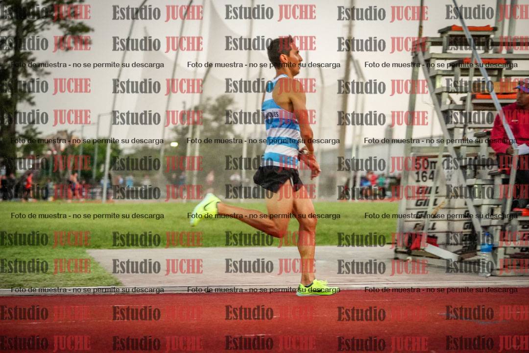 Fotos de los 1500 m llanos de varones