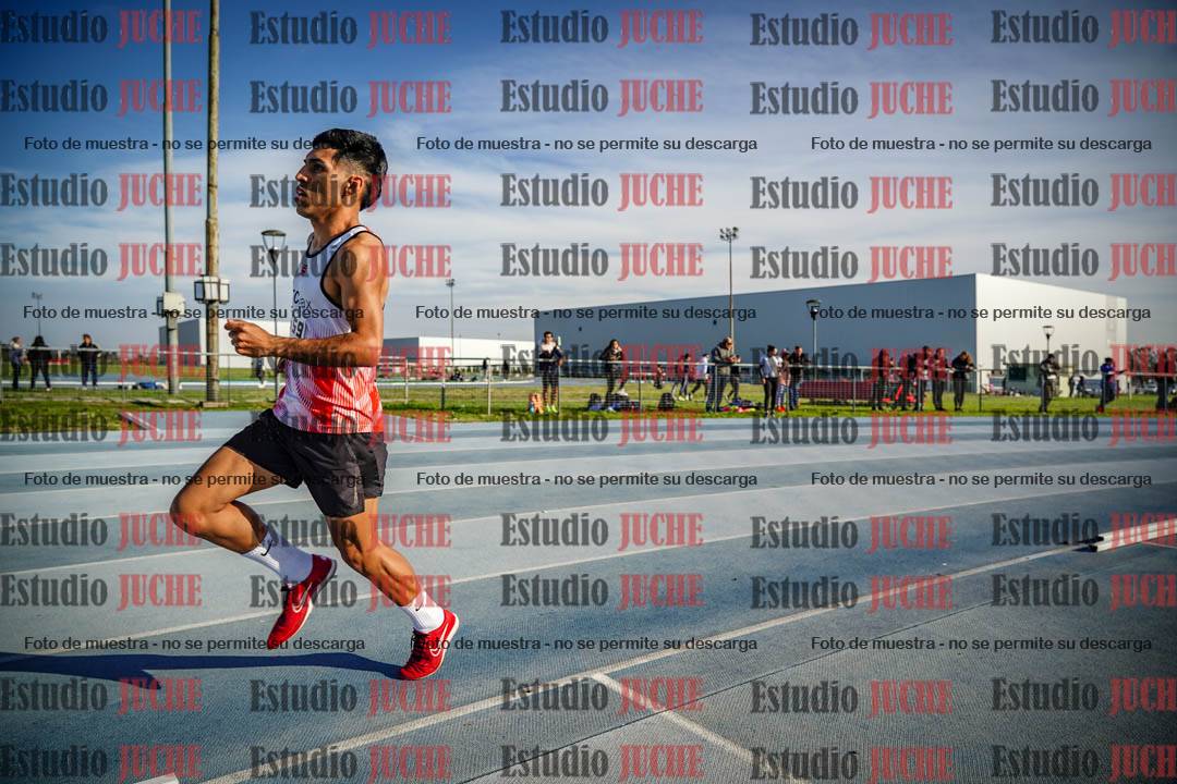 Fotos de los 1500 m llanos de varones