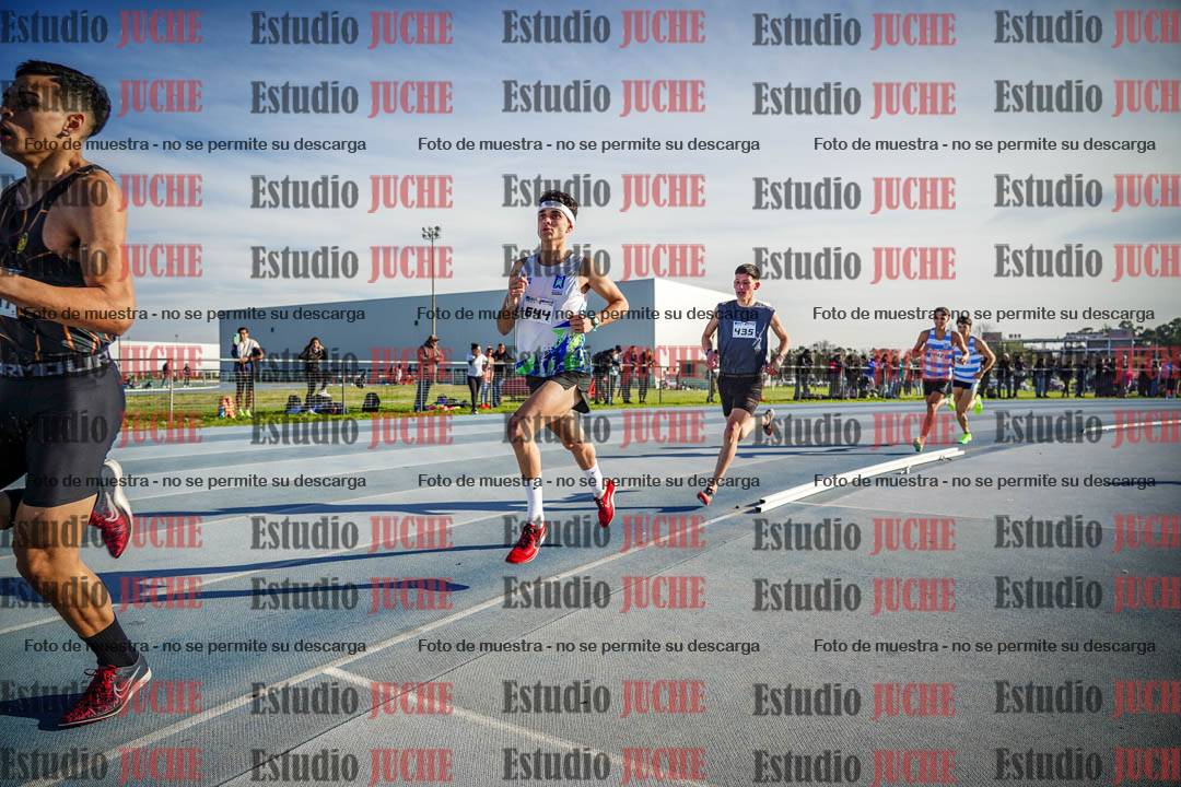 Fotos de los 1500 m llanos de varones