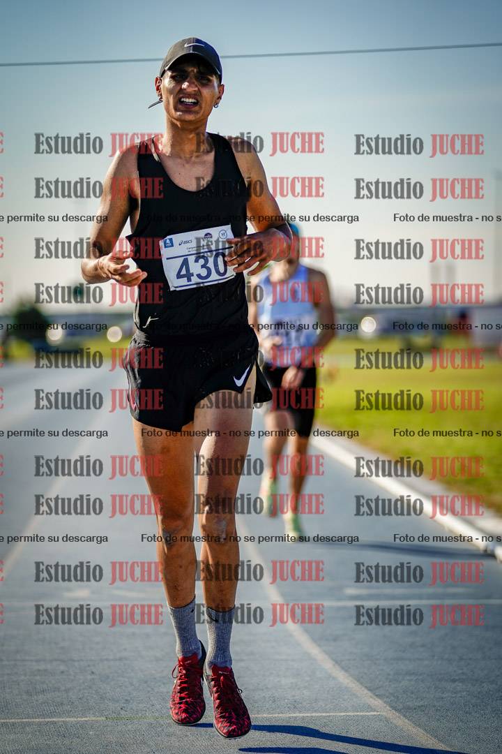 Fotos de los 1500 m llanos de varones
