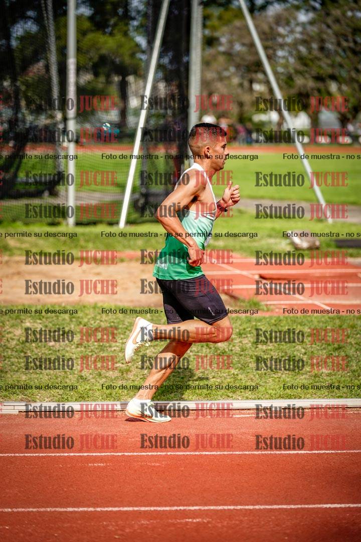 Fotos de los 3000 m llanos de varones