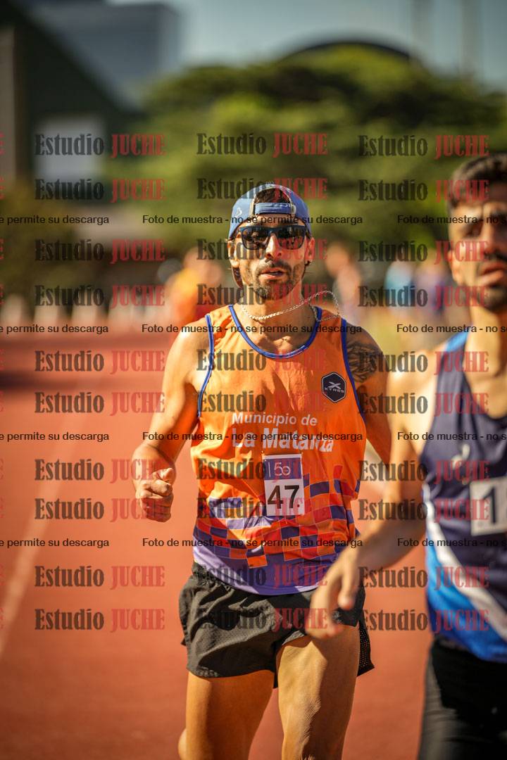 Fotos de los 800 m llanos de varones