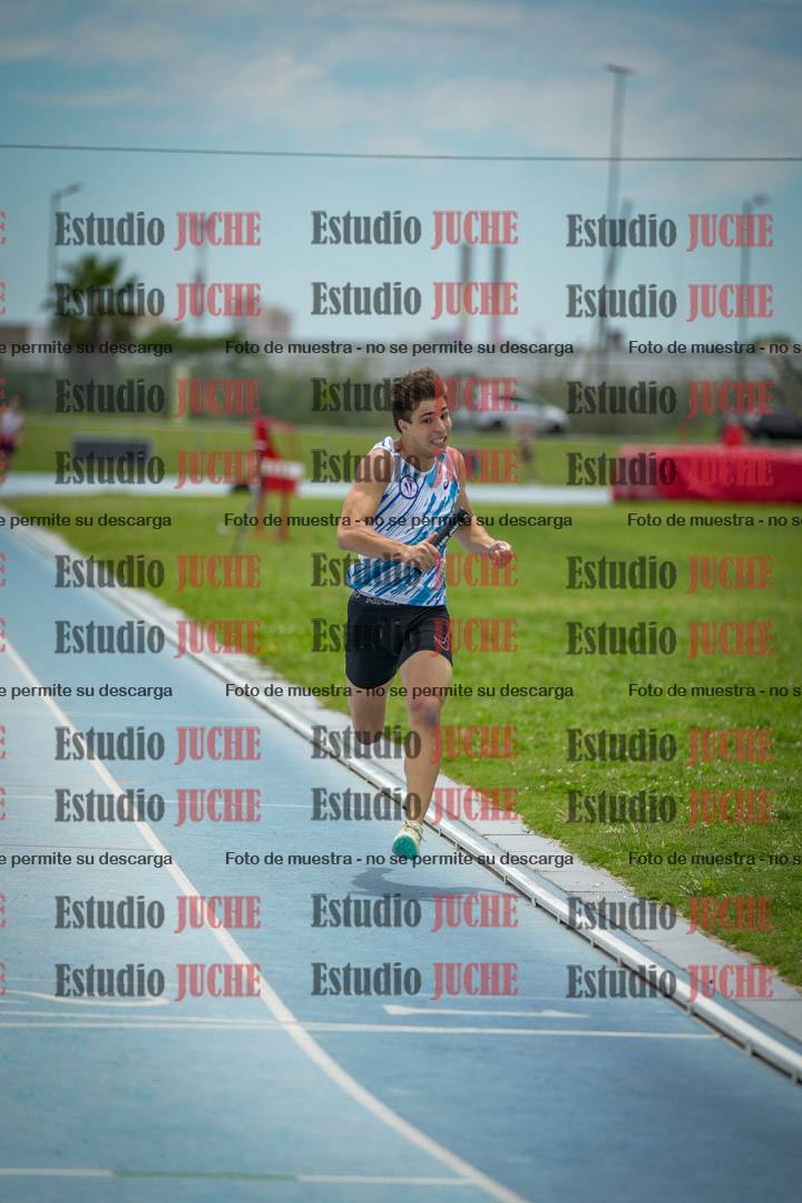 Fotos de las postas 4x200 m llanos de varones