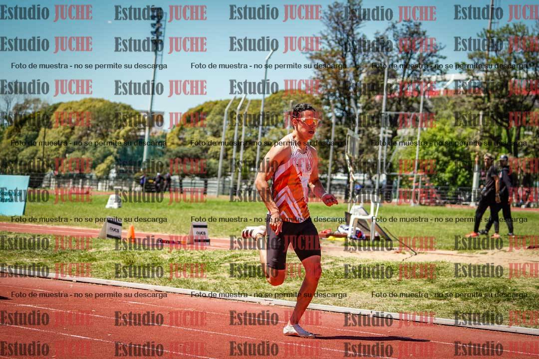 Fotos de los 400 m llanos de varones