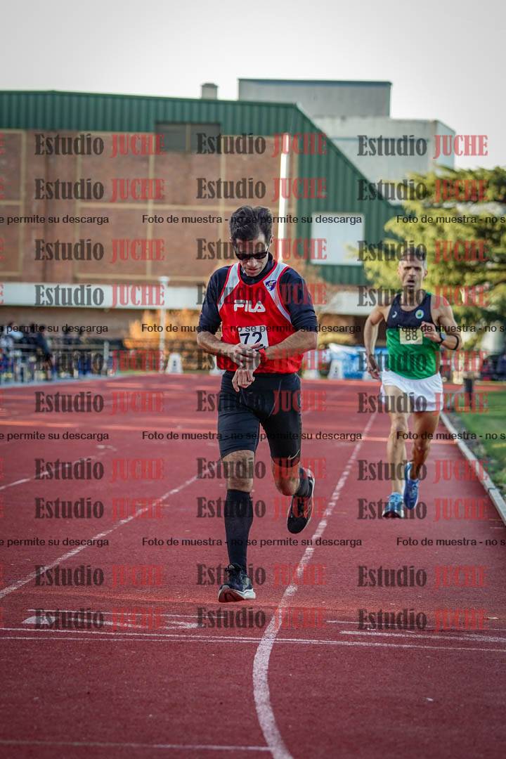 Fotos de los 3000 m llanos de varones