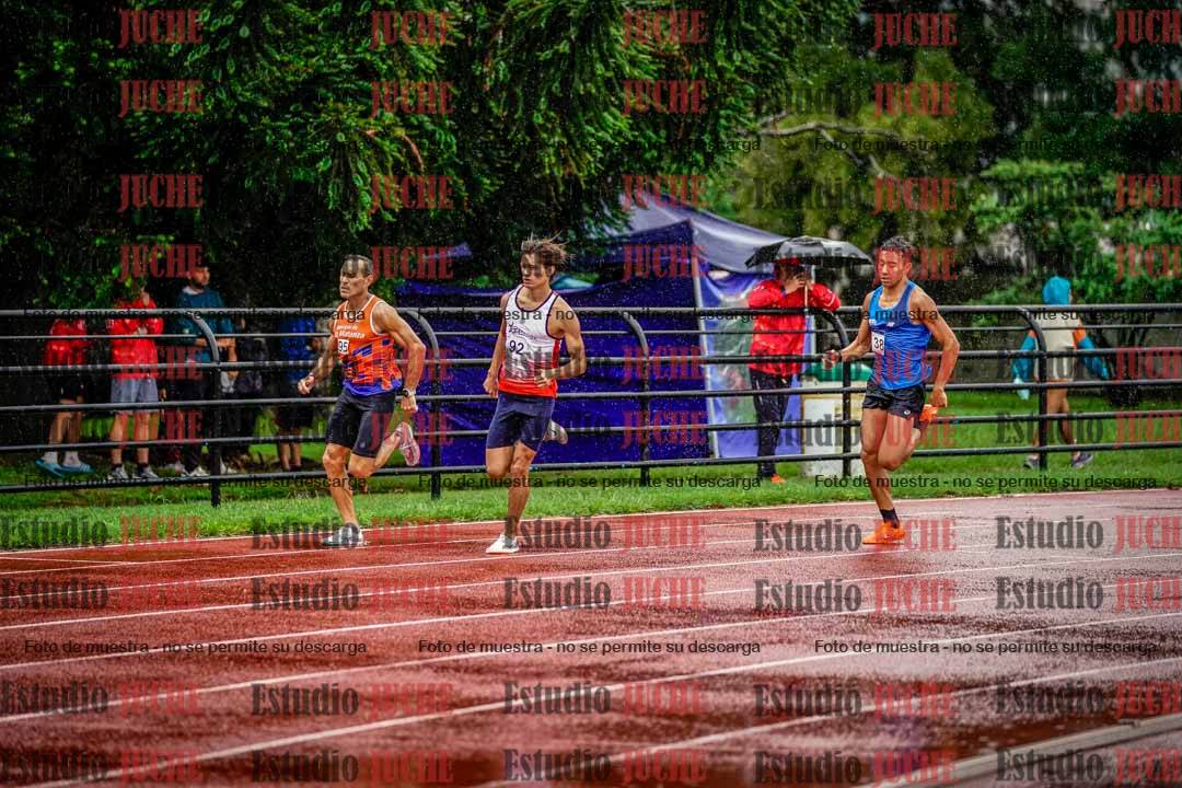 Fotos de los 800 m de varones