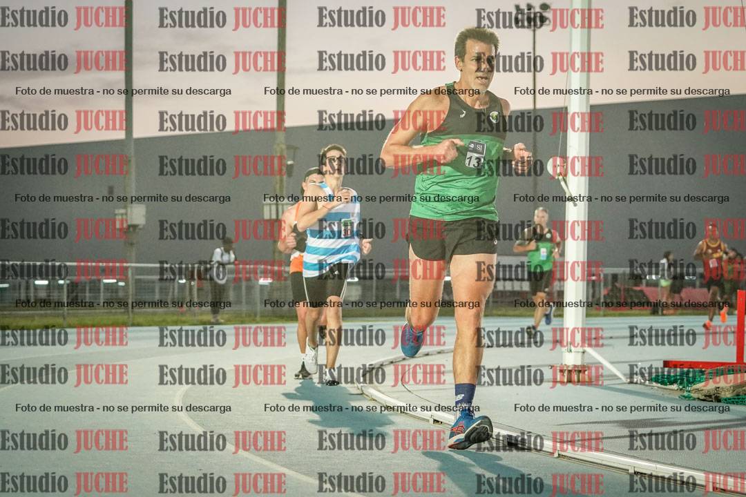Fotos de los 3000 m llanos de varones