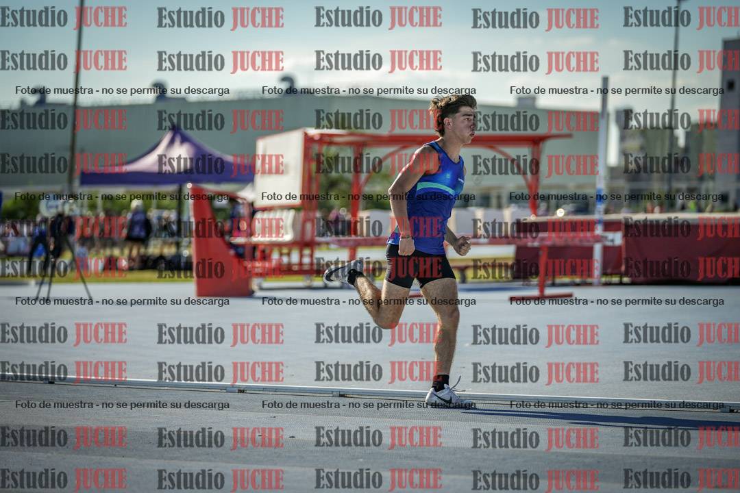 Fotos de los 400 m llanos de varones