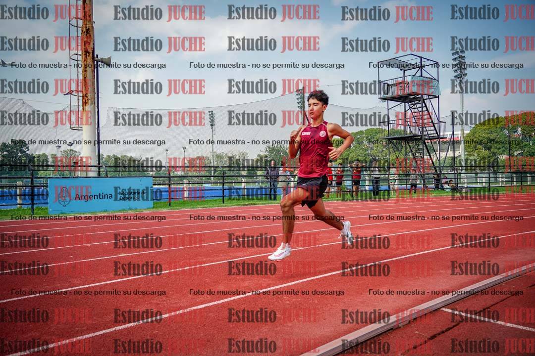 Fotos de los 200 m llanos de varones