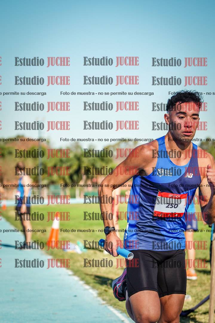 Fotos durante los relevos