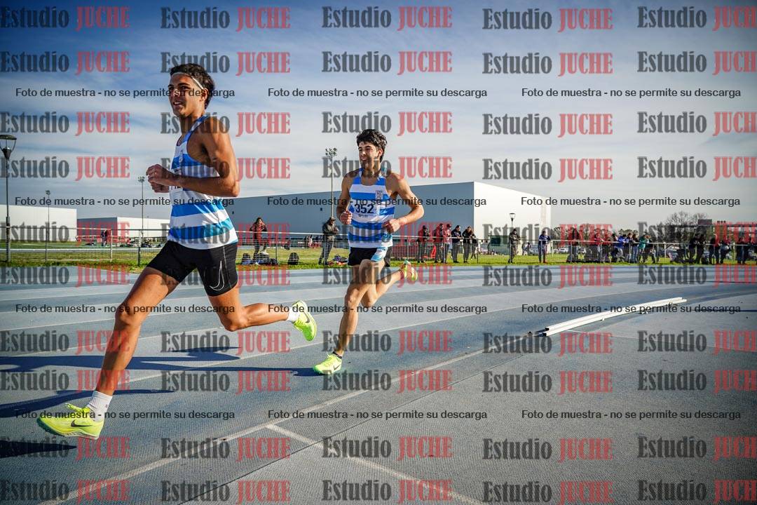 Fotos de los 1500 m llanos de varones