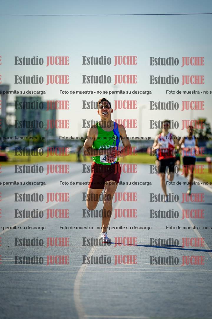 Fotos de los 1500 m llanos de varones