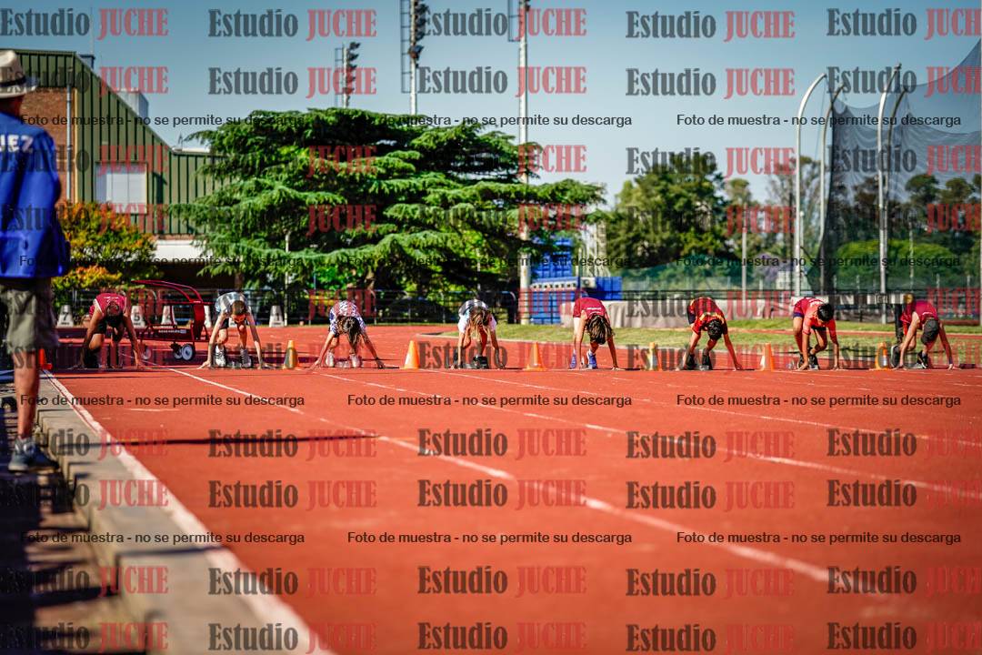 Fotos de los 50 m llanos de varones