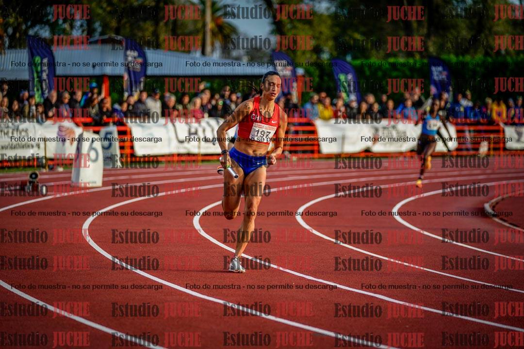 Fotos de los relevos 4x400 m de mujeres