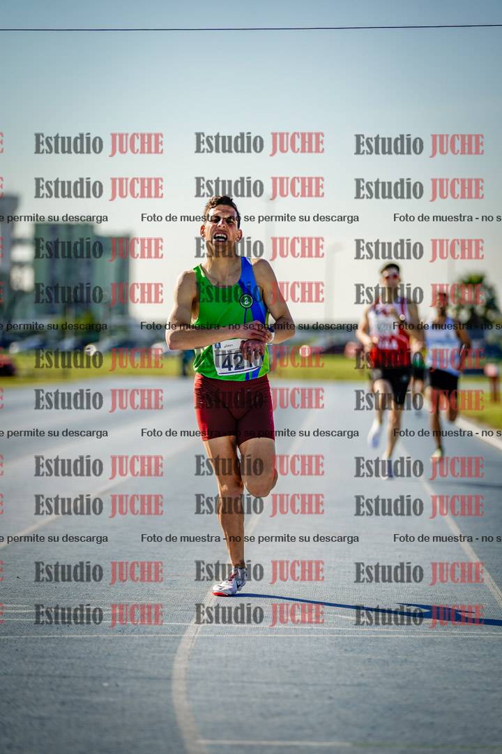 Fotos de los 1500 m llanos de varones