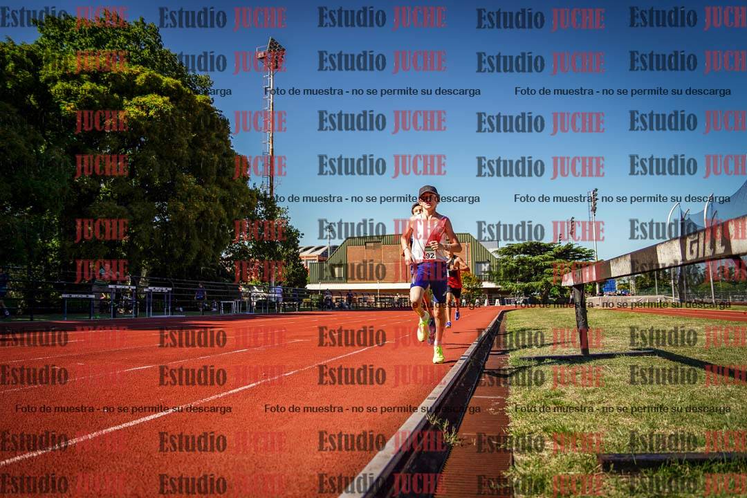 Fotos de los 1200 m llanos de varones