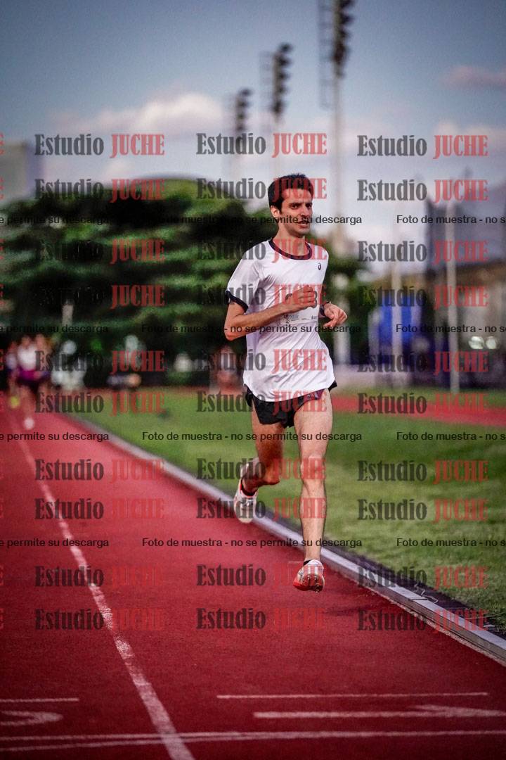 Fotos de los 1500 m llanos de varones