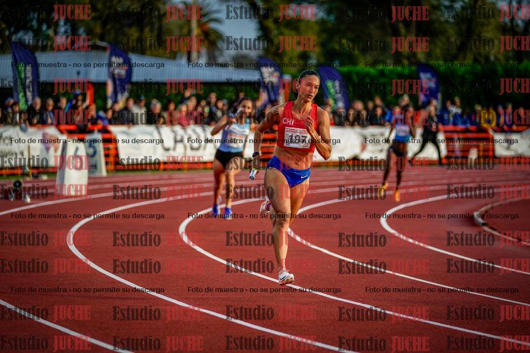 Fotos de los relevos 4x400 m de mujeres