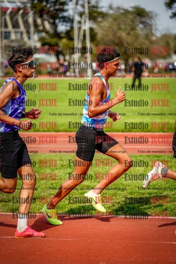 Fotos de los 3000 m llanos de varones