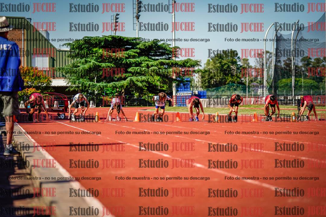 Fotos de los 50 m llanos de varones