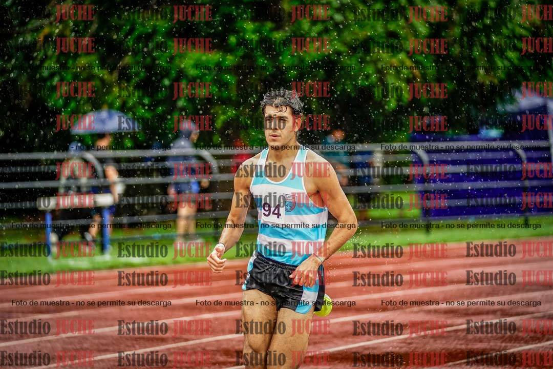 Fotos de los 800 m de varones
