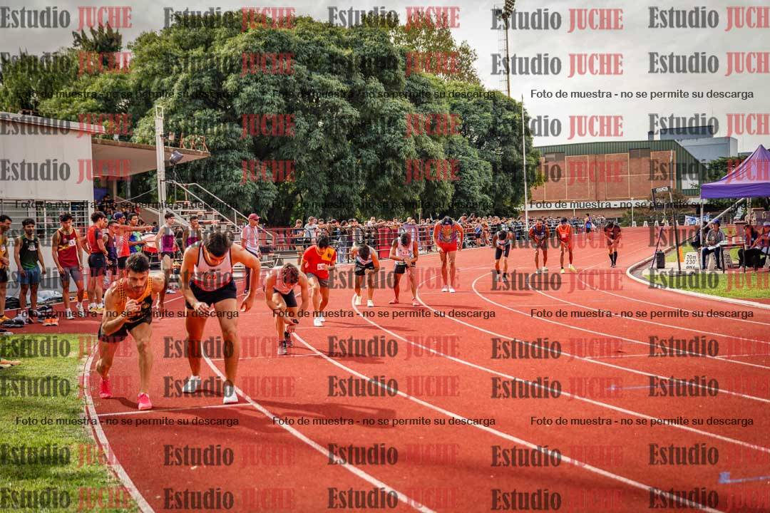 Fotos de los 800 m de varones