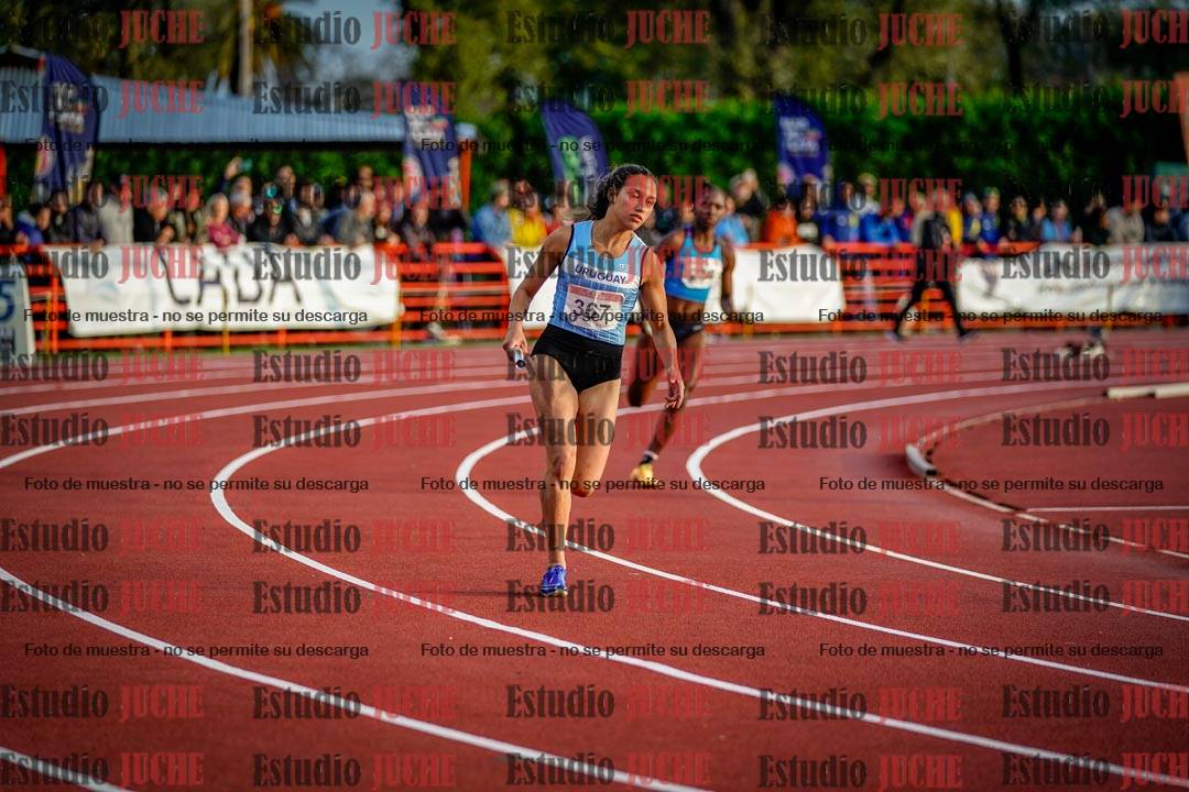 Fotos de los relevos 4x400 m de mujeres