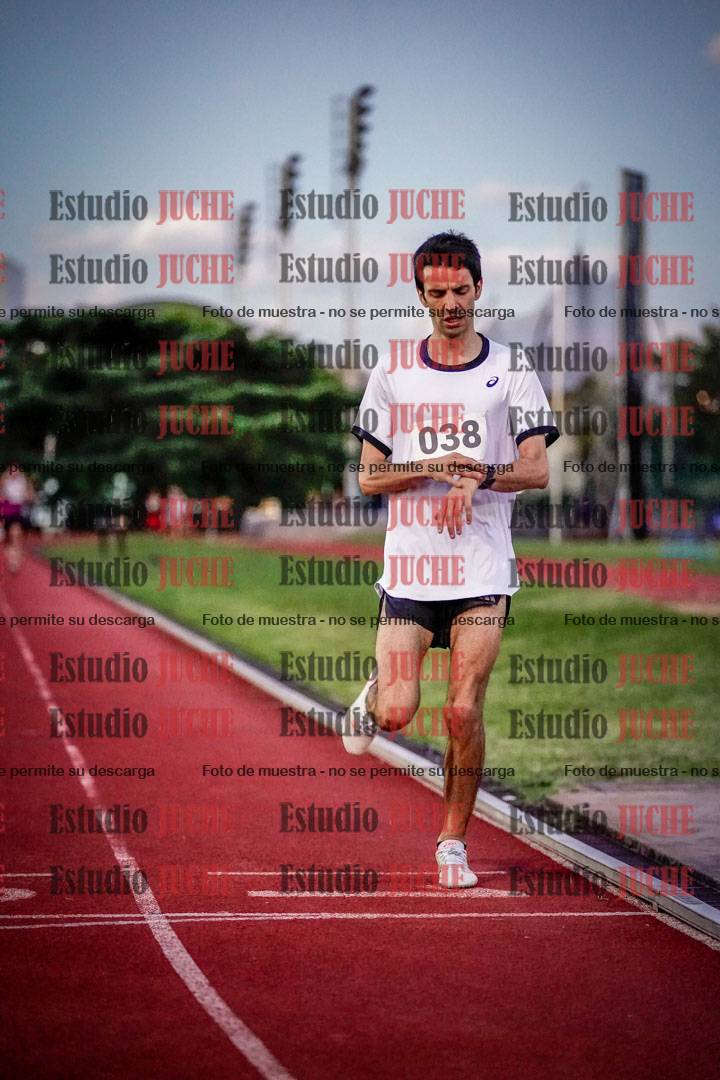 Fotos de los 1500 m llanos de varones