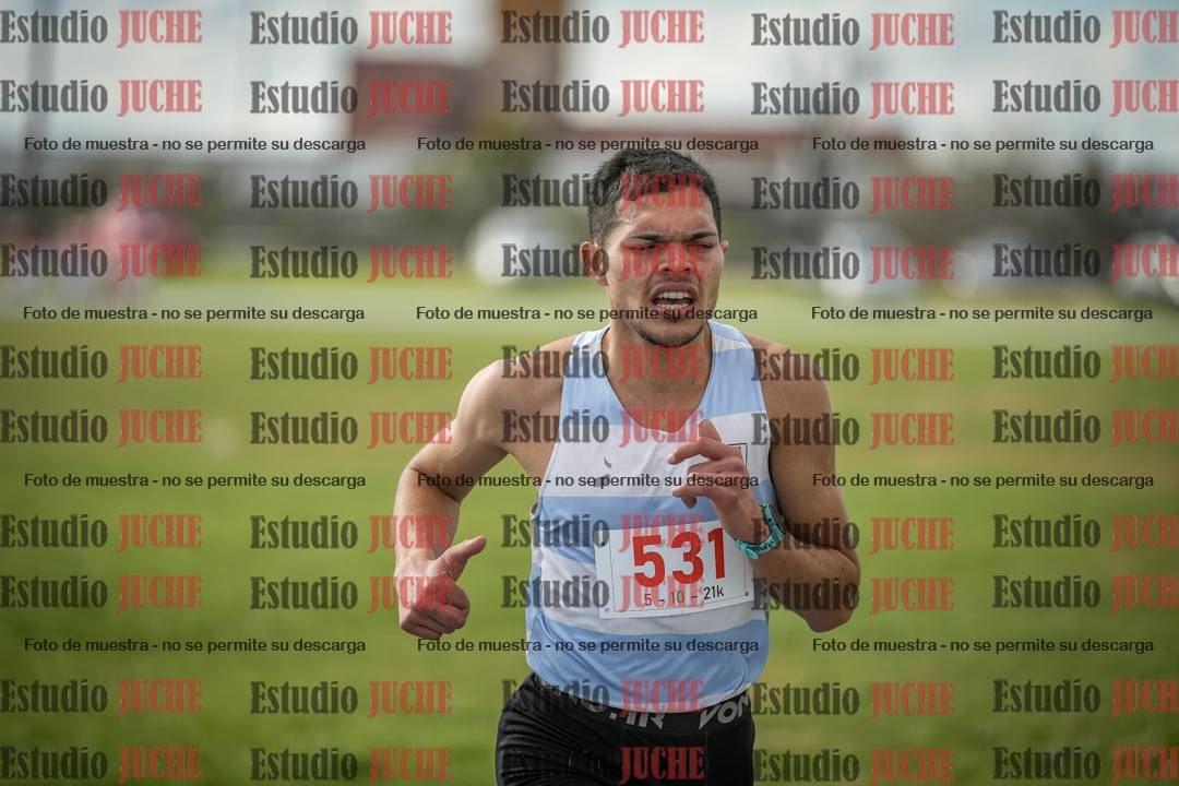 Fotos de los 5000 m llanos de varones