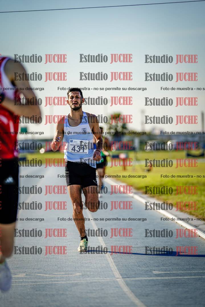 Fotos de los 1500 m llanos de varones