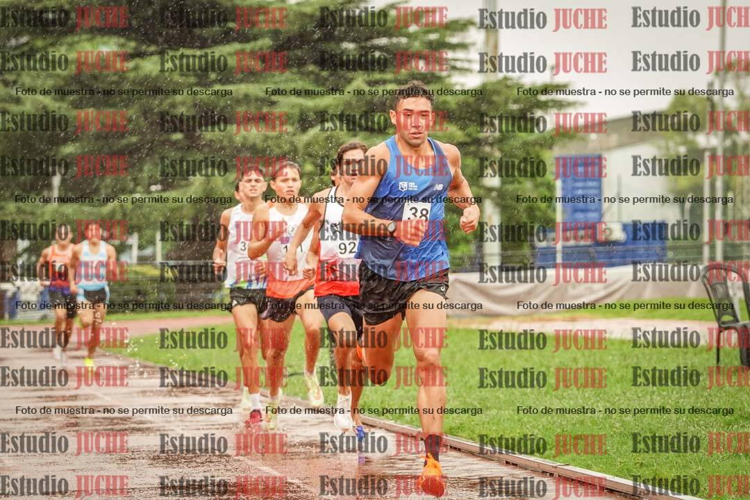 Fotos de los 800 m de varones