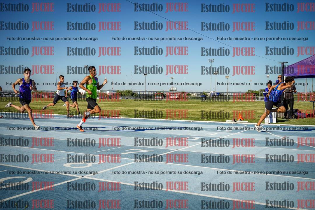 Fotos de los 400 m llanos de varones