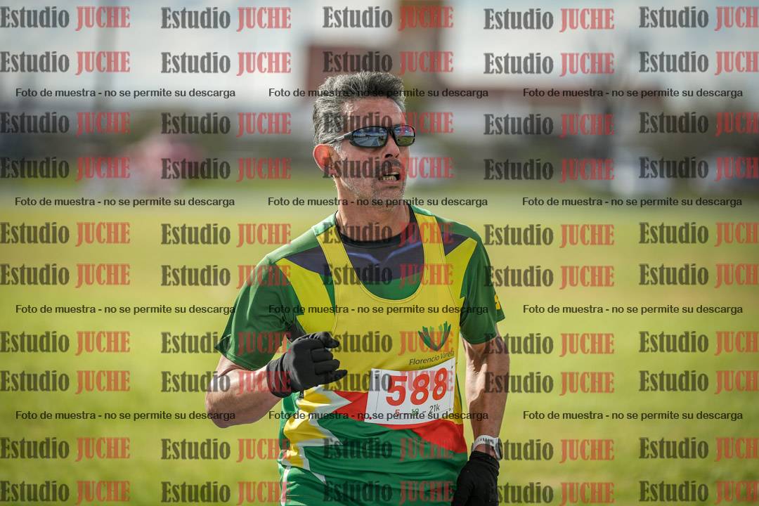 Fotos de los 5000 m llanos de varones